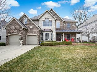 816 Megan Ct, Westmont, IL 60559
