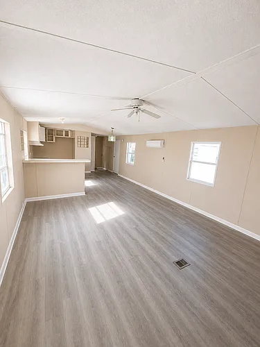 110 Deborah Dr Photo 1