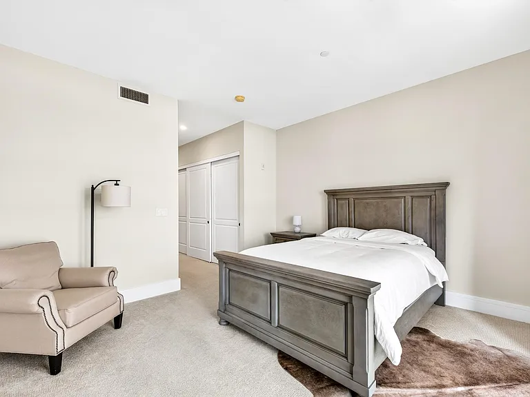 191 Clayton Ln #310 — Photo 12