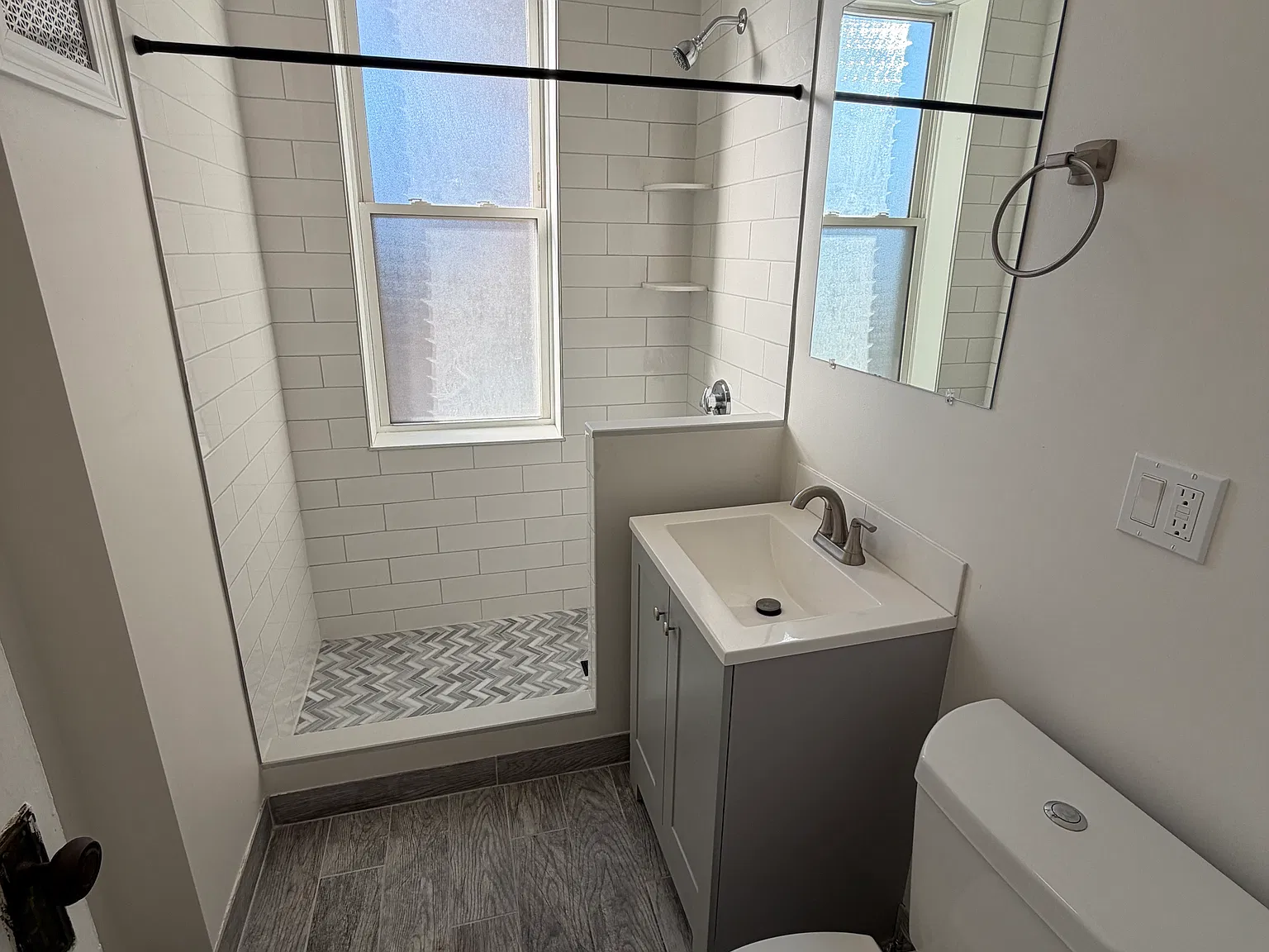 Studio, 1.0 bath, $2,200 — Photo 4