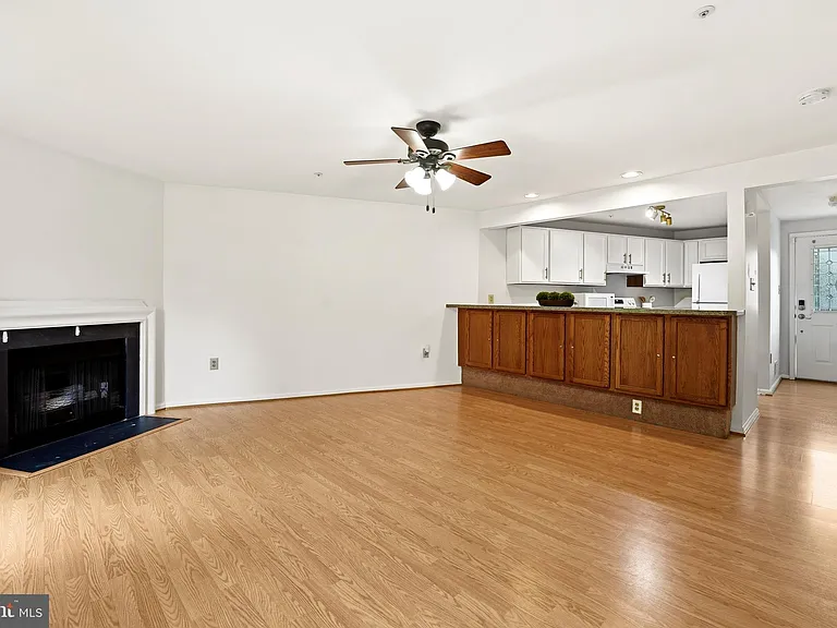 249 Sycamore Ridge Rd — Photo 6