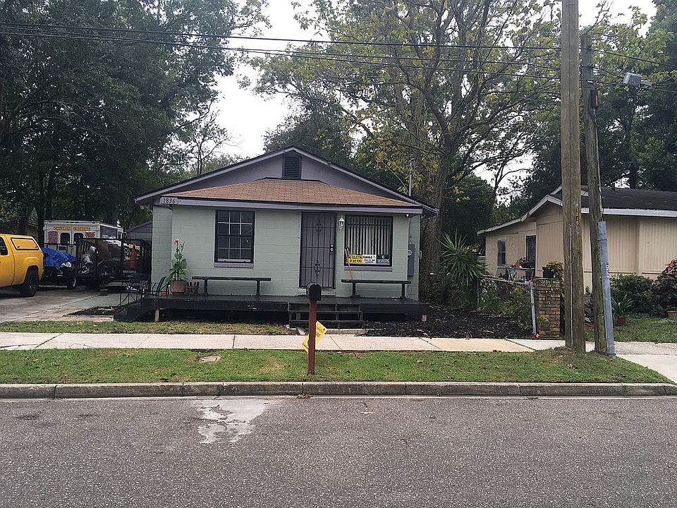 1st image of 1836 W 20th St