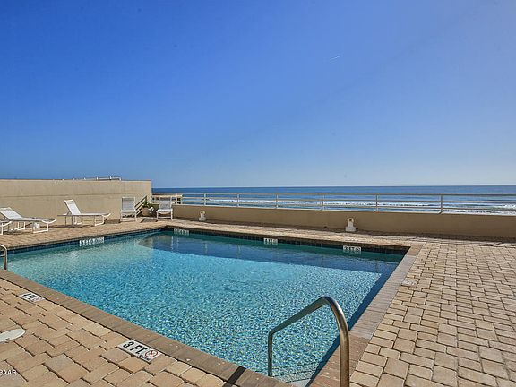4th image of 2917 S Atlantic Ave APT 1202