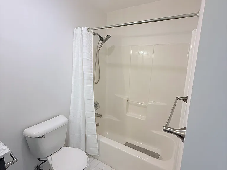 6143 Century Ct — Photo 28