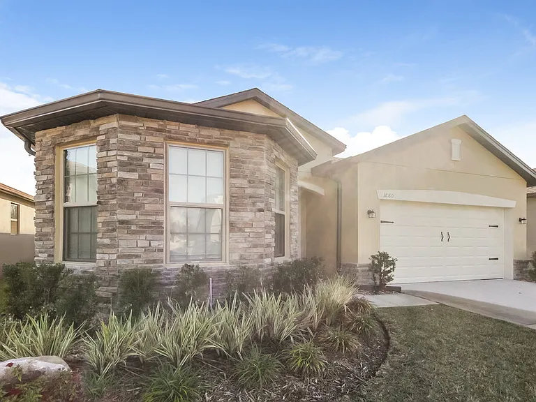 1880 Cayman Cove Cir — Photo 3