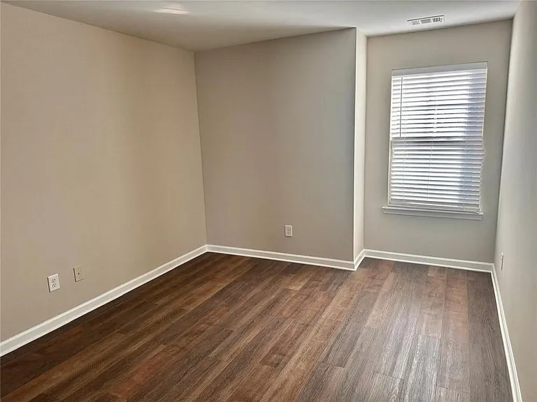 1958 Paxton Ridge Ln — Photo 14