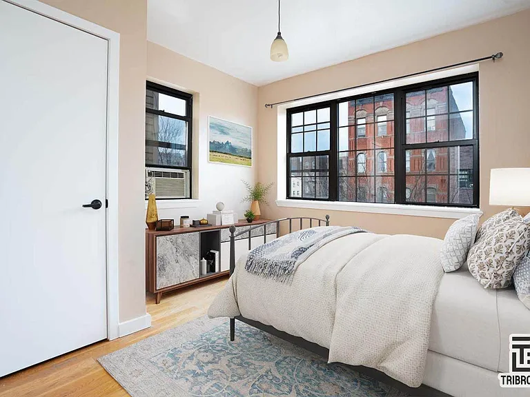 167 Lenox Rd #2R — Photo 2