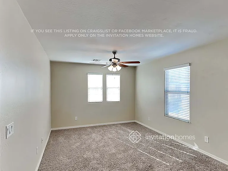 1191 N 164th Ave — Photo 16