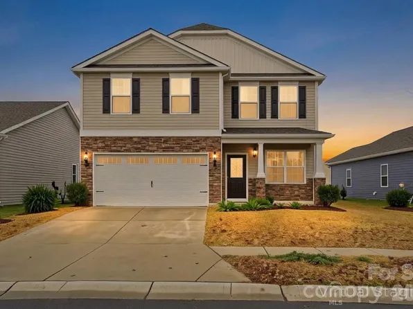 7576 Stonehouse Dr, Gastonia, NC 28056