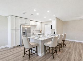 1203 16th Cir SE, Largo, FL 33771