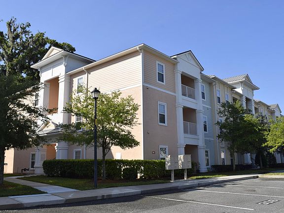 3rd image of 4998 Key Lime Dr Unit 308
