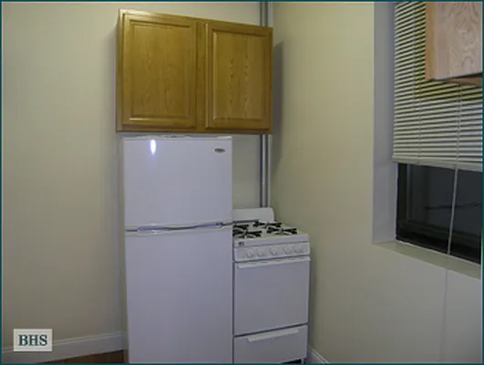 Rented by Brown Harris Stevens | media 11