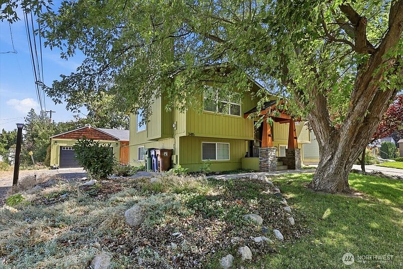 4th image of 3415 S Myrtle Street
