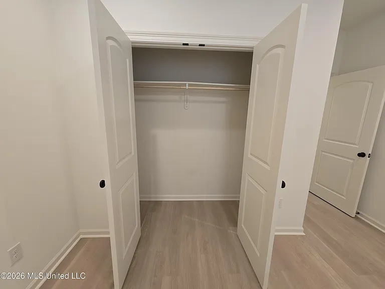 15395 Percy St — Photo 4