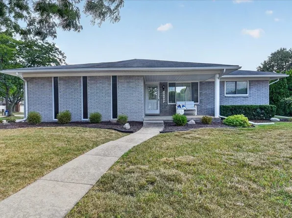 15500 Sherwood, Fraser, MI 48026