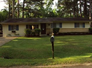 825 Redwing Ave, Kosciusko, MS 39090