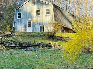 196 Randall Dr, Guilford, VT 05301