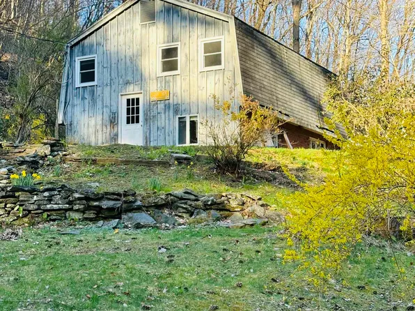 196 Randall Drive, Guilford, VT 05301