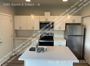 3595 S G St #A, Tacoma, WA 98418