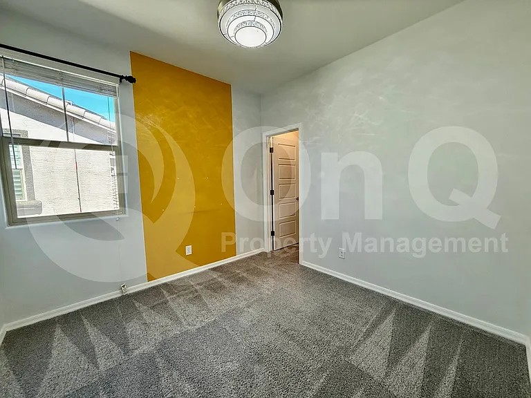 1312 E Gemini Pl — Photo 21