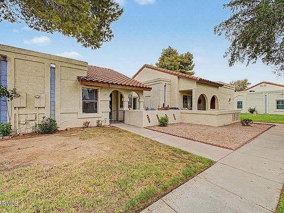 3rd image of 5136 E EVERGREEN Street #1130