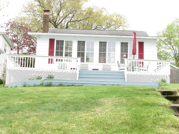 5th image of 23832 S Shore Dr