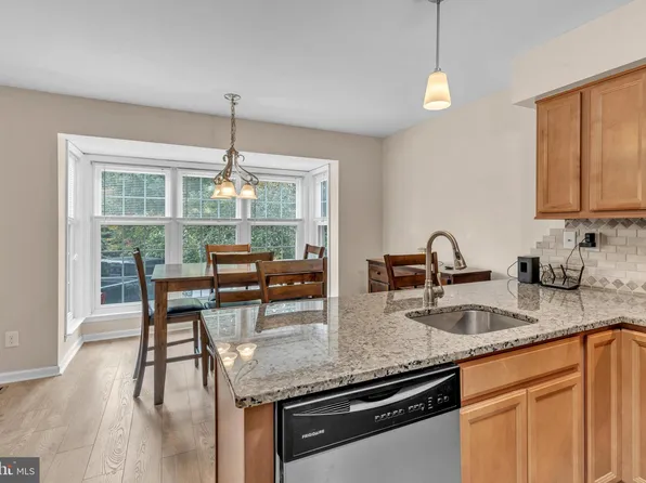 405 Hartford Sq, West Chester, PA 19380