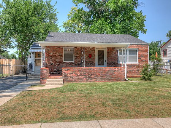 3rd image of 324 S Highland Ave