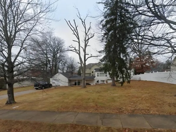 294 Alden Avenue, Edison, NJ 08820