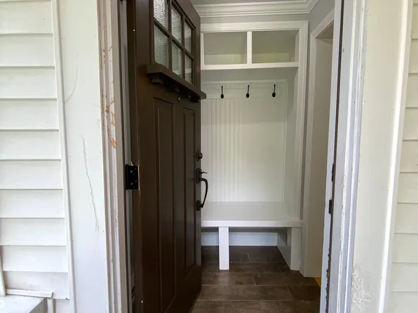 230 School St #1, Lincoln, RI 02865