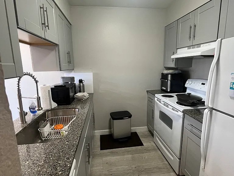3431 Stover St E #512 — Photo 5