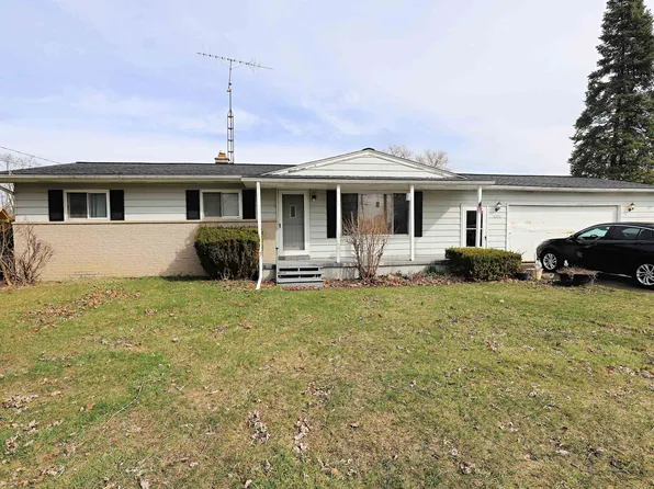 10356 Grand Blanc Rd, Gaines, MI 48436