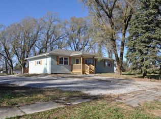 207 Main St, King City, MO 64463