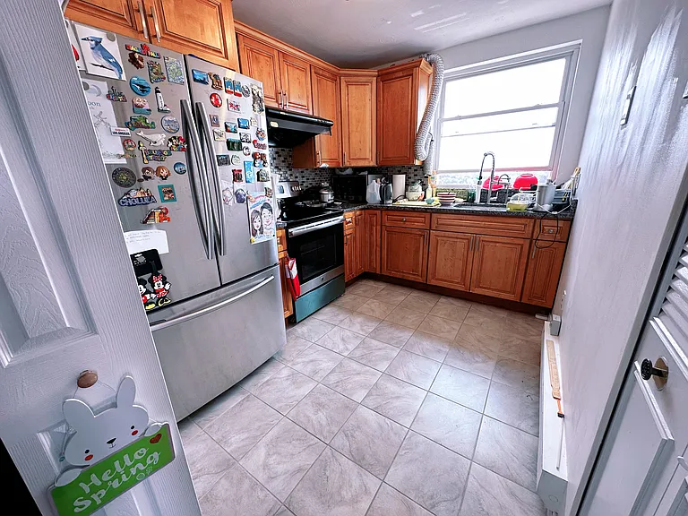 Kitchen with sunrise view