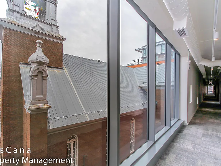 135 Barrette St #409 — Photo 6