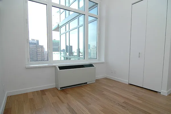 Sold by Corcoran | media 14