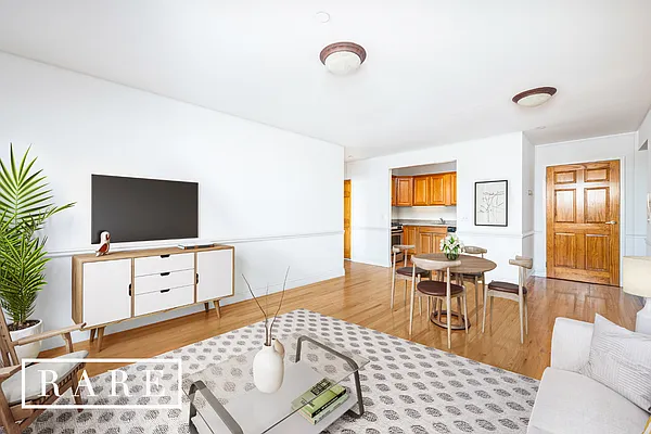 Rented by Find What’s Rare | media 3