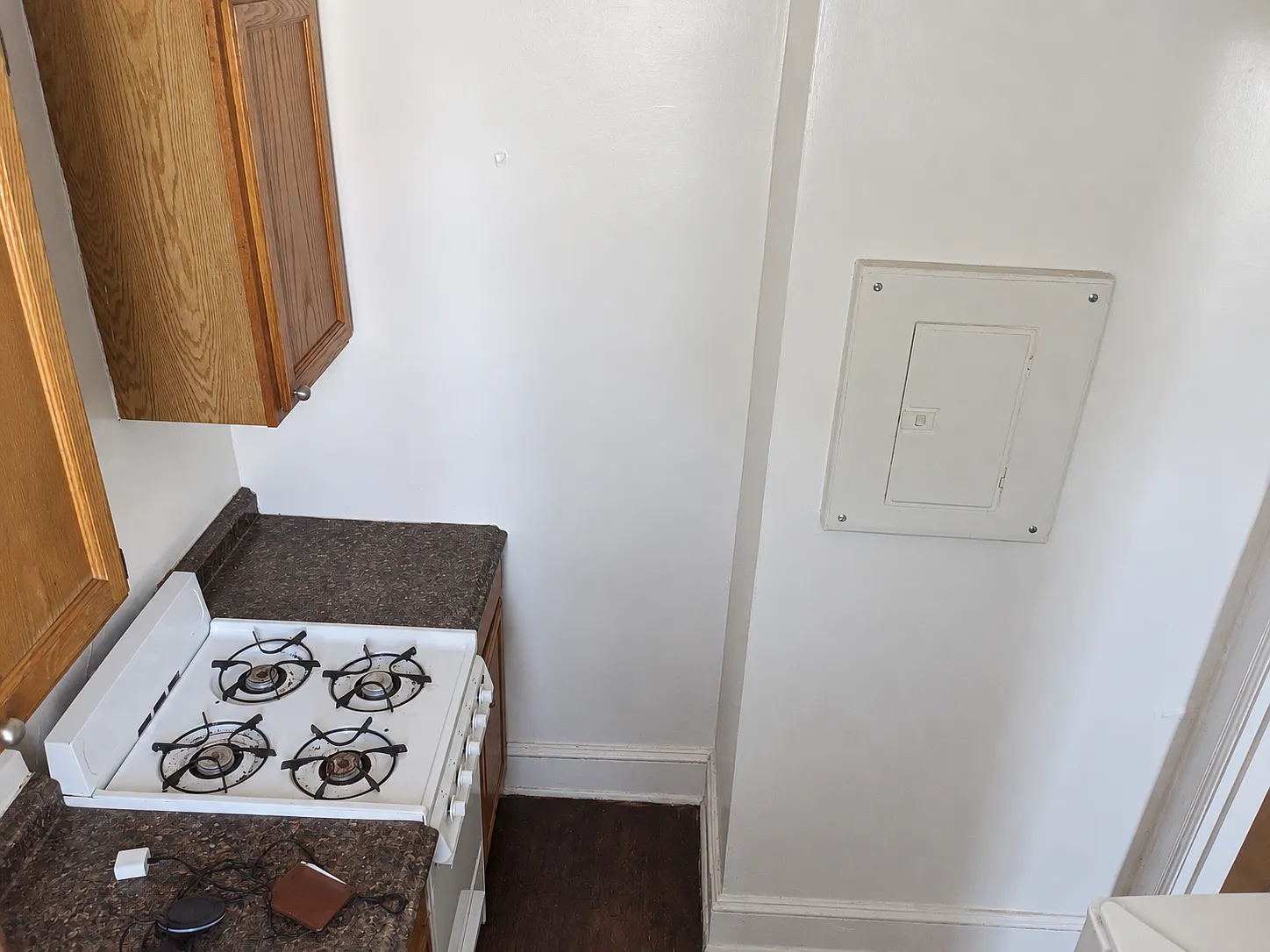 Studio, $1,038 — Photo 3