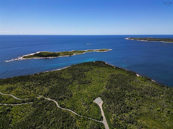 2nd image of Bald Rock Rd
