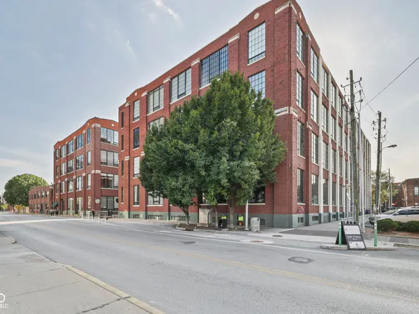 624 E Walnut St APT 110, Indianapolis, IN 46204