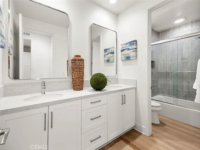 212 Collino — Photo 49