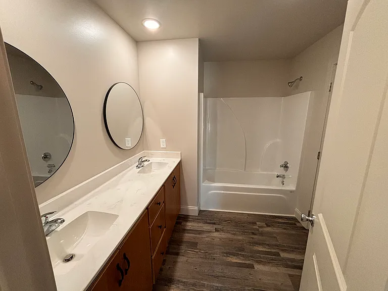 1212 Helton St — Photo 11