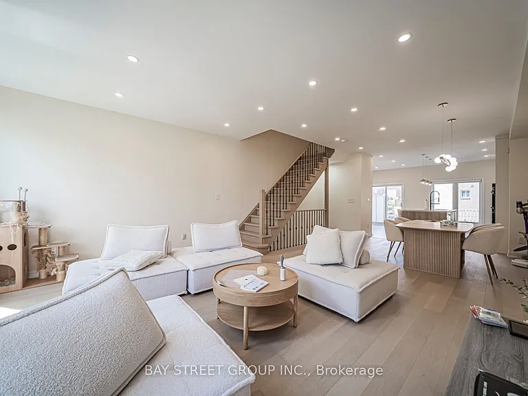 16 Dahlia Rd — Photo 15
