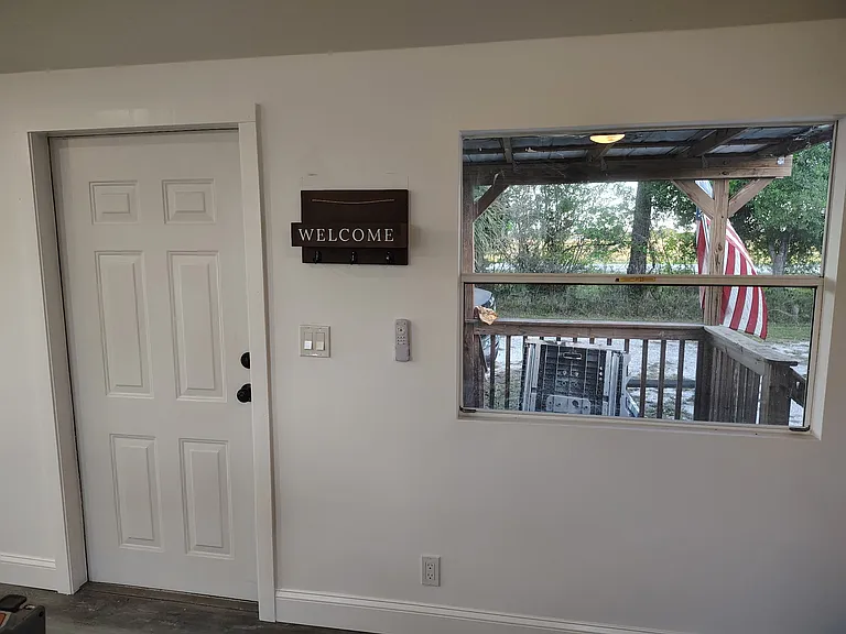17504 Bridlewood Dr — Photo 3