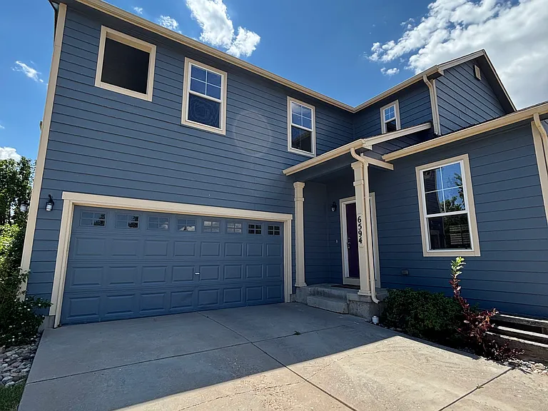 6594 Silverwind Cir — Photo 1