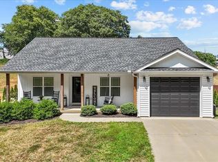 204 N Randolph Ave, Landrum, SC 29356