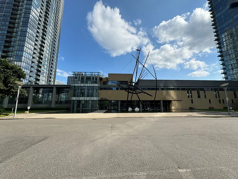 10 Navy Wharf Ct #1109 — Photo 29