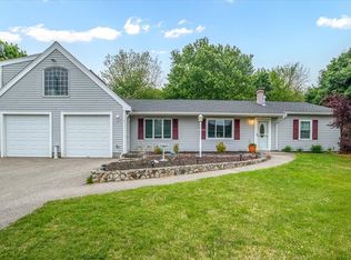 11 Pierce Rd, Marshfield, MA 02050