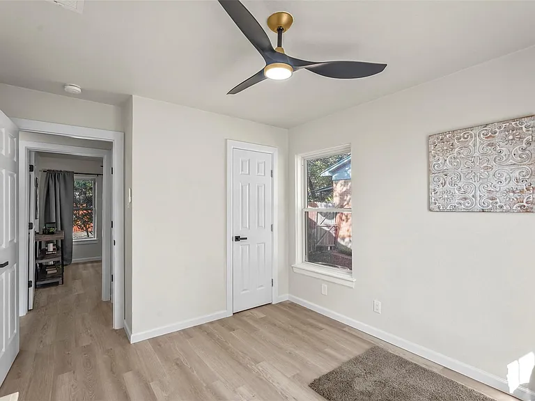 434 Marilu St — Photo 18