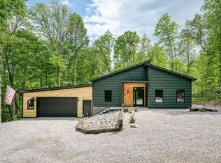 244 Ivy Ln, Pikeville, TN 37367